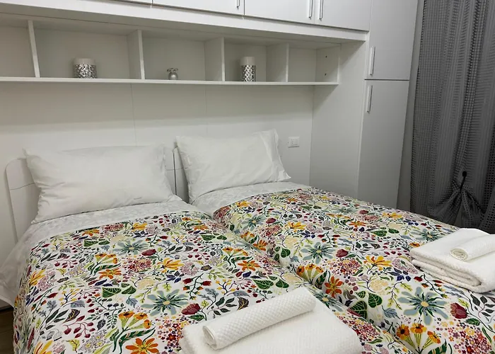 Florence Apt فلورنس